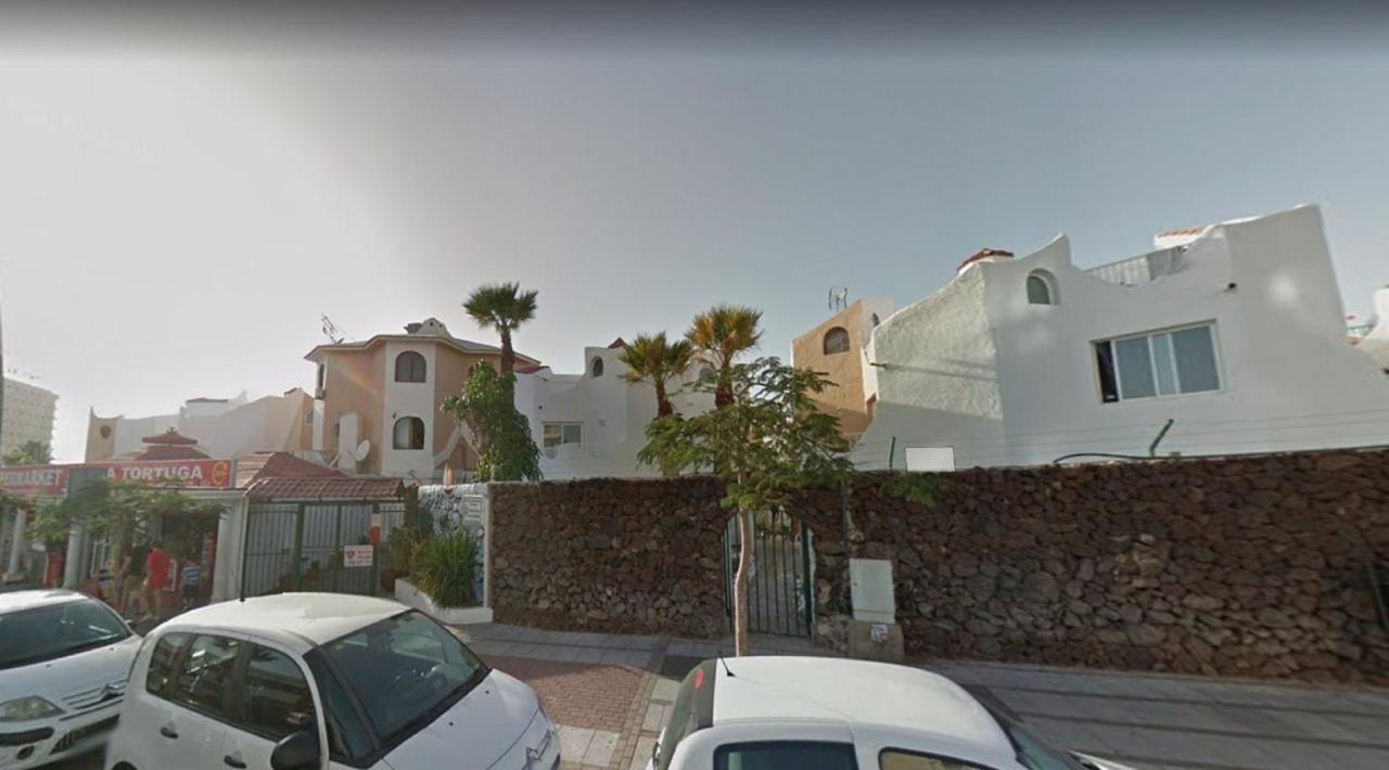 Triplex Young Fantasy Appartamento Playa de las Americas  Esterno foto